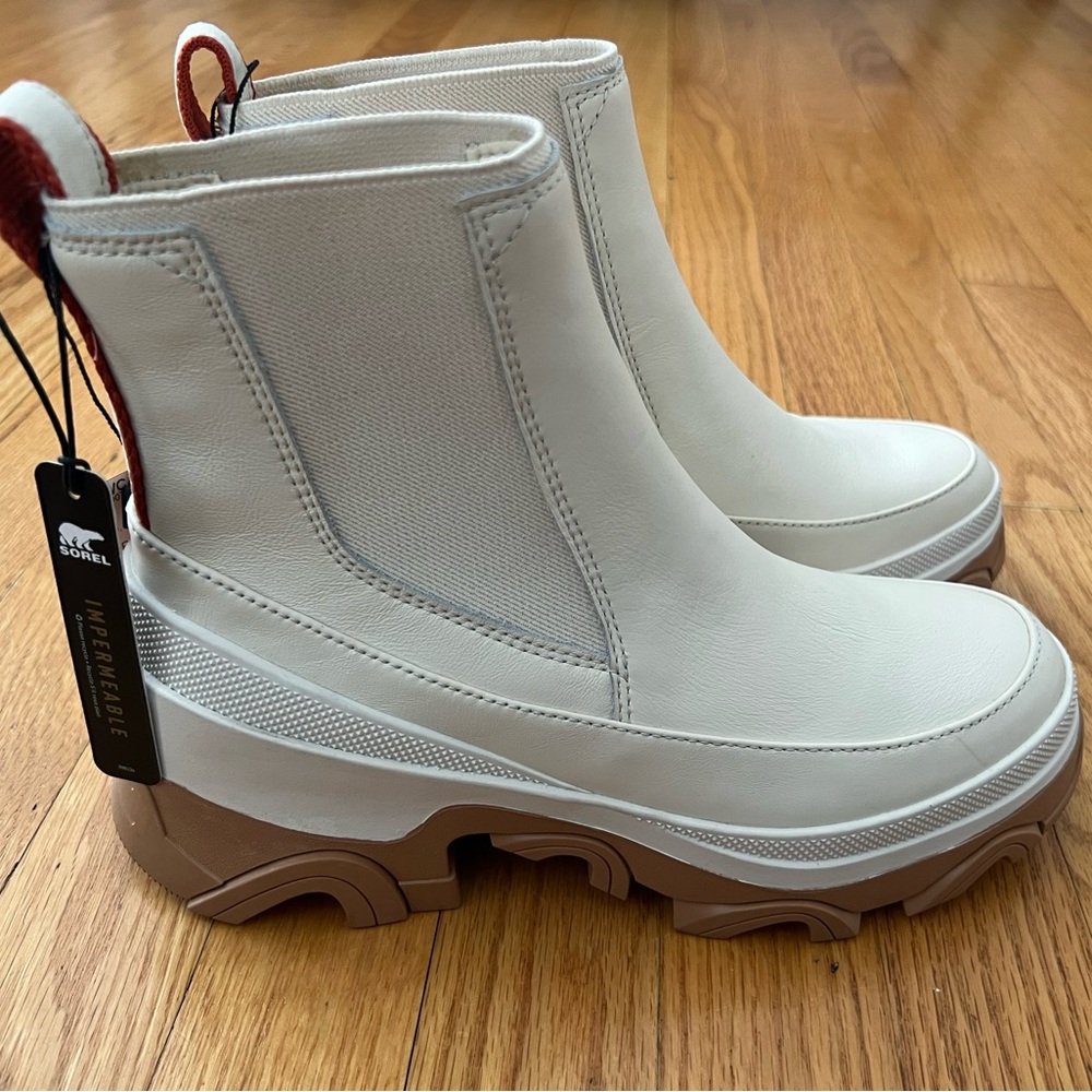 - Sorel Women's Leather Chelsea Boots Waterproof Ankle Block Heel size 6 N…